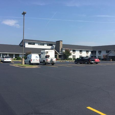 Regency Inn And Suites Stilwell Esterno foto
