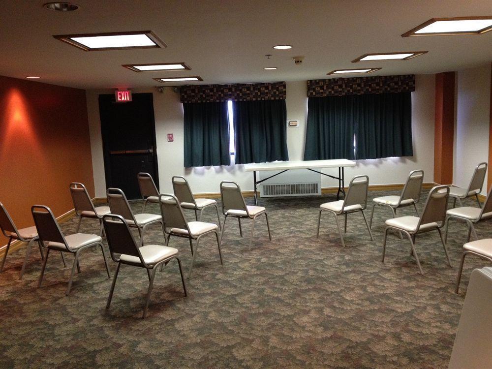 Regency Inn And Suites Stilwell Esterno foto